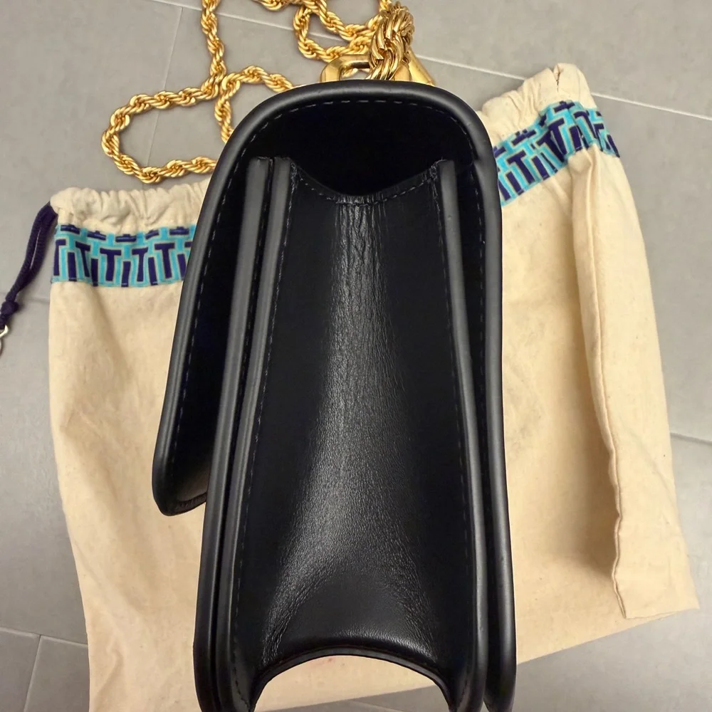 Tory Burch Black and Gold Crossbody Bag - Picture 7 of 12